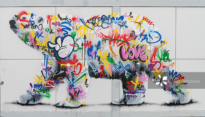 斯瓦尔巴朗伊尔城，涂鸦上的北极熊图片素材