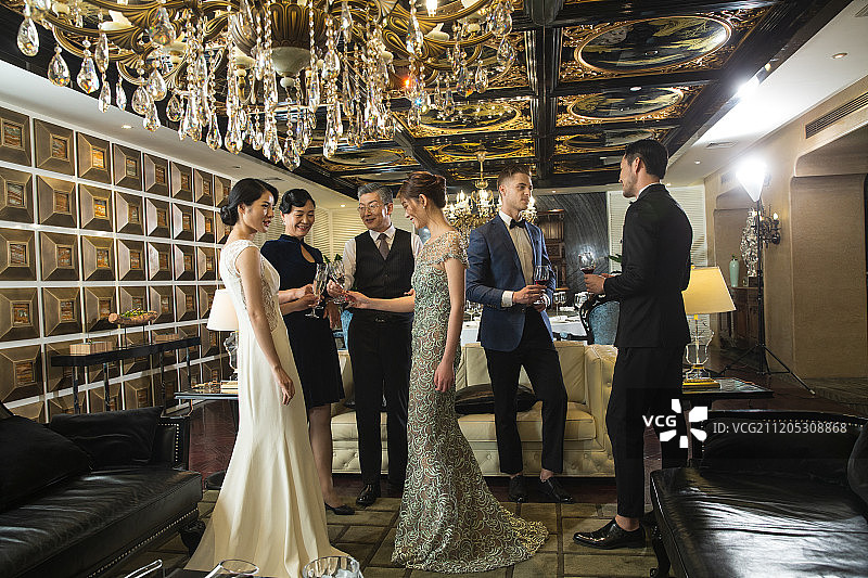 商务人士聚会图片素材