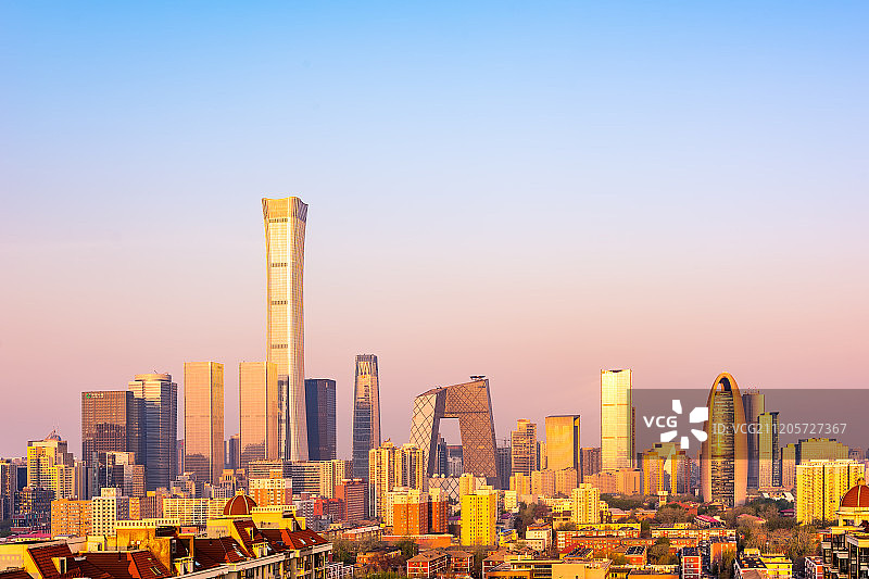 北京早晨国贸CBD天际线日出金光图片素材