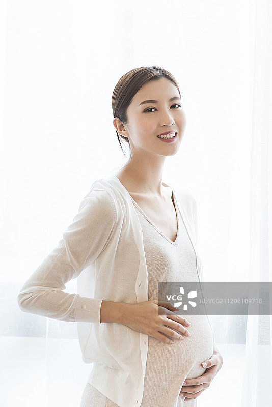 年轻孕妇图片素材
