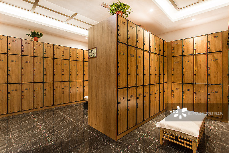 温泉酒店衣柜图片素材