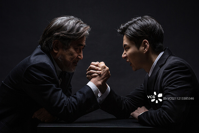 男人、商人、对抗图片素材