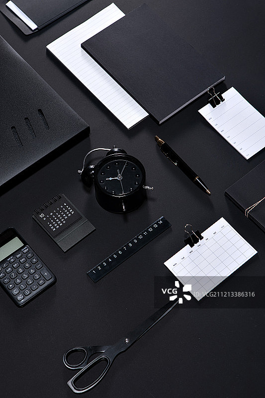 产品、背景、商务、黑色、顶角、室内影棚拍摄图片素材