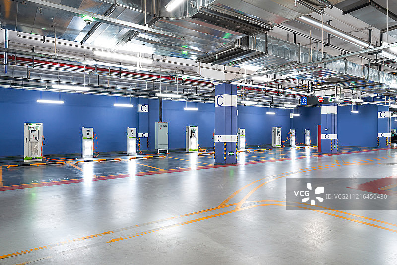 地下停车场图片素材
