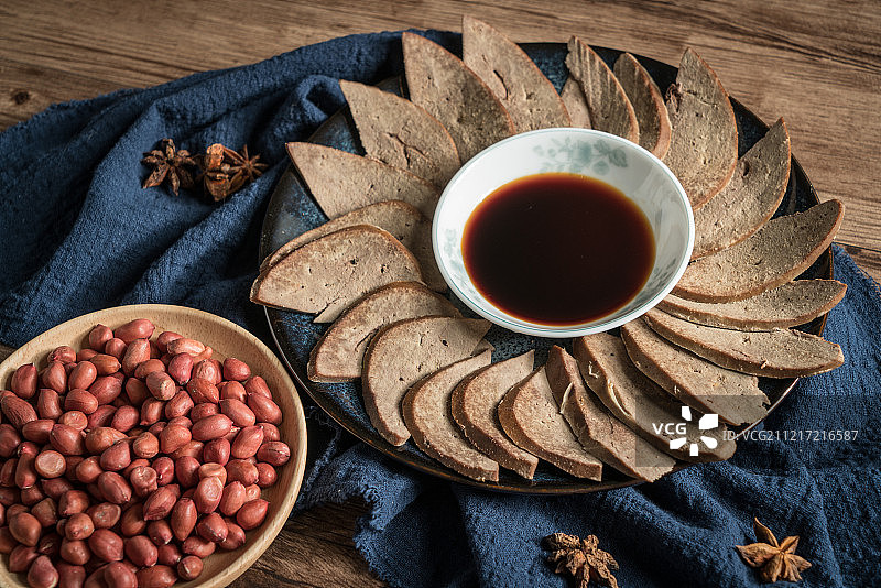 猪肝与醋，创意摆盘图片素材