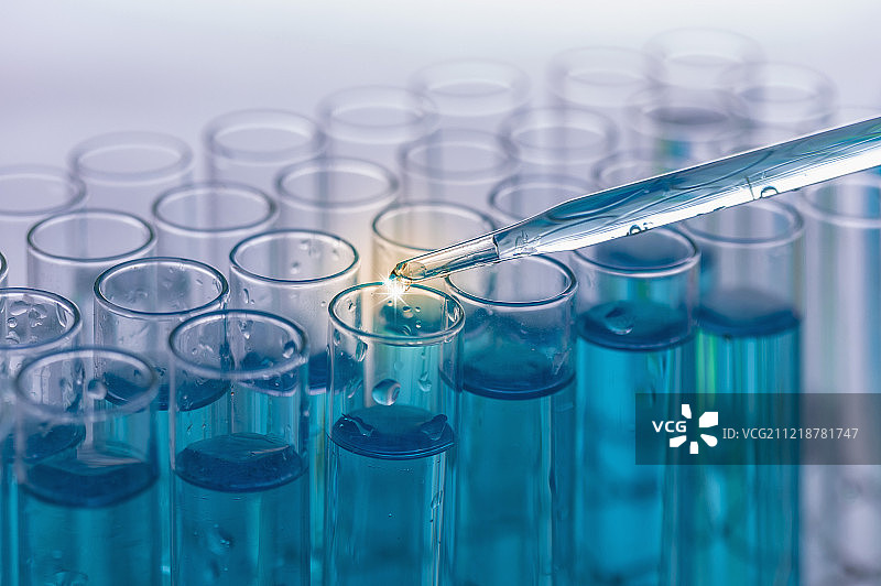 实验室玻璃器皿器具试管图片素材