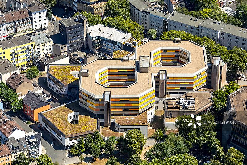 德国北莱茵-威斯特法伦州波鸿市改造后的市政厅鸟瞰图片素材