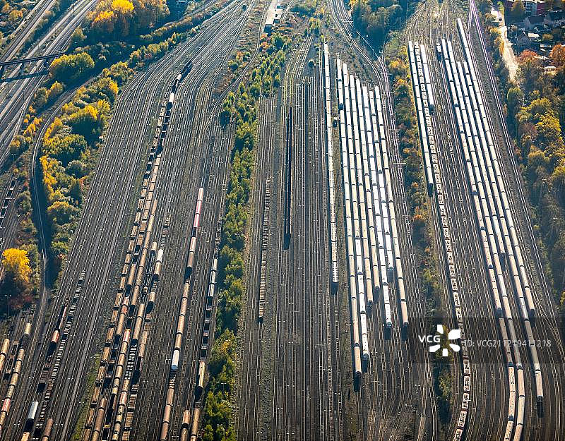 德国哈明火车站货运站场航拍图片素材