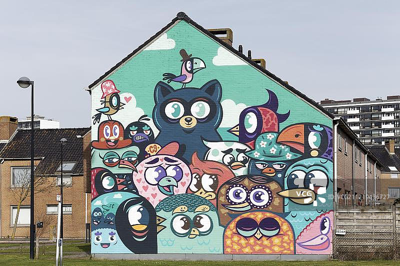 快乐动物园：比利时街头艺术家Bue的壁画，2017水晶船节，奥斯滕德，西弗兰德省，比利时，欧洲图片素材