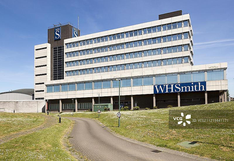 WH Smith配送中心和总部办公室，斯温顿，威尔特郡，英格兰，英国图片素材