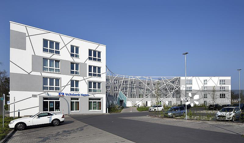 哈姆-利普施塔特应用科学大学科技区学生公寓，德国北莱茵-威斯特法伦州鲁尔区哈姆图片素材