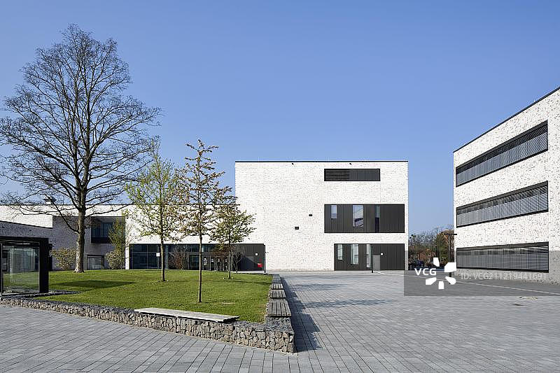 哈姆-利普施塔特应用科学大学哈姆校区（德国北莱茵-威斯特伐利亚鲁尔区）图片素材