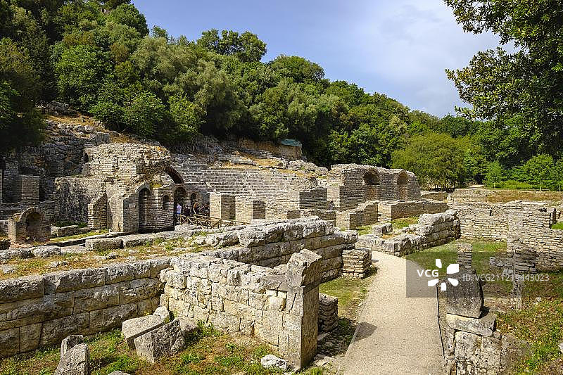 阿斯克勒庇俄斯神庙和剧院,古代城市布特林特,布特林特国家公园,萨兰达附近,发罗拉州,阿尔巴尼亚,欧洲图片素材