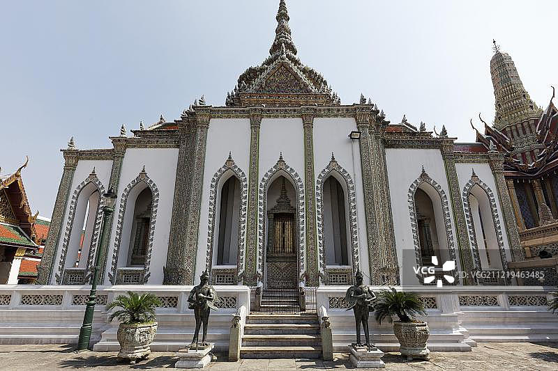 泰国曼谷拉塔纳科辛岛玉佛寺Phra Viharn Yod集会大厅图片素材