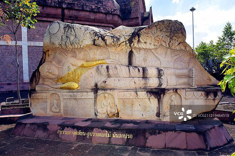 卧佛，佛塔尼米佛寺，普拉佛普考，沙哈沙坎区，加拉信府，依善地区图片素材