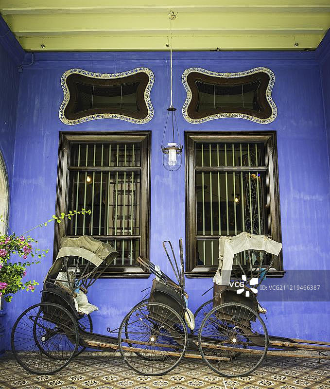 槟城乔治市Leith街的旧人力车图片素材