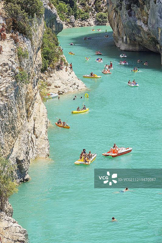 圣克罗伊湖，韦尔东峡谷，普罗旺斯-阿尔卑斯-蓝色海岸，普罗旺斯，法国，欧洲图片素材