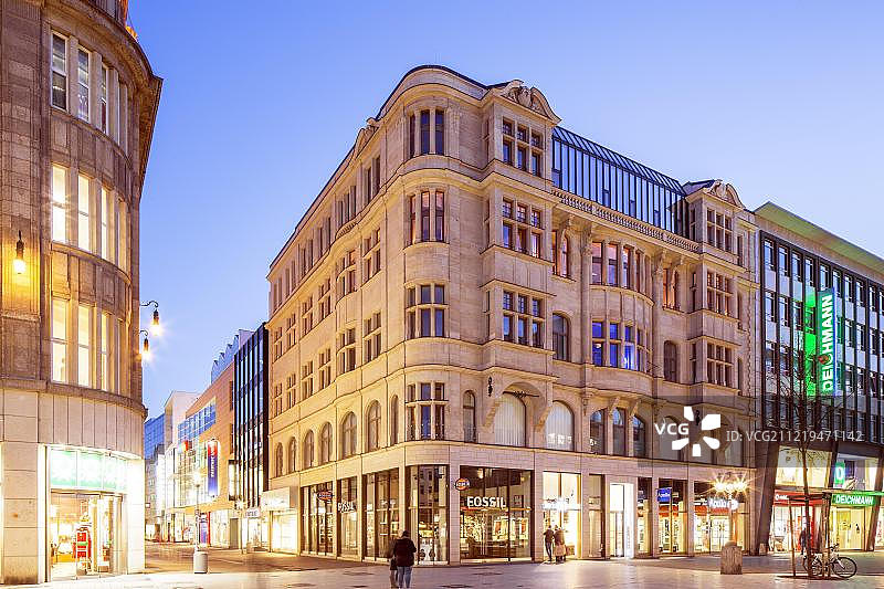 格奥尔格大街22号历史悠久的办公和商业建筑，汉诺威市中心，德国下萨克森州，欧洲图片素材