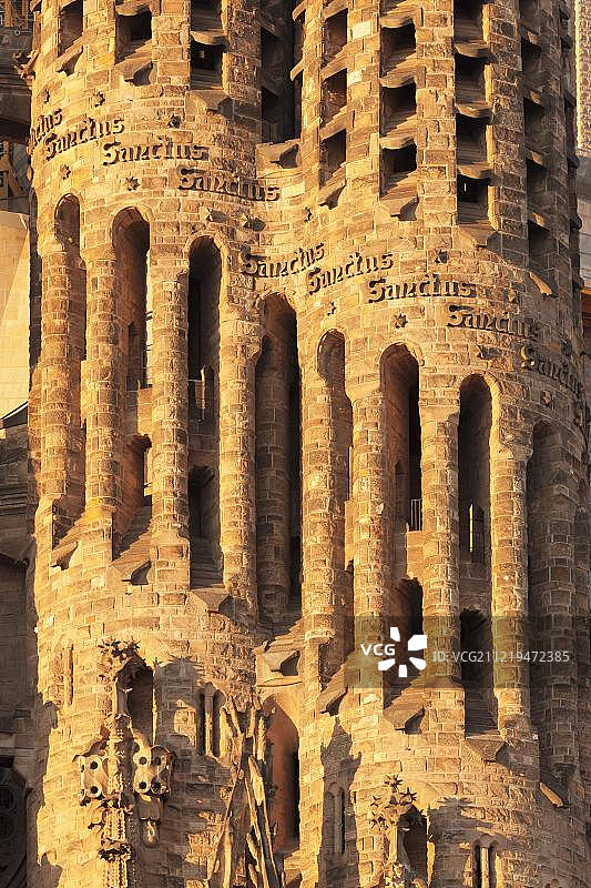 圣家堂尖顶立面细节，建筑师安东尼奥·高迪，联合国教科文组织世界遗产，西班牙巴塞罗那图片素材