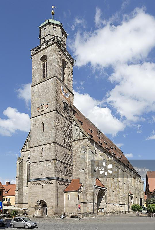 德国巴伐利亚州丁克斯比尔的哥特式圣乔治教堂图片素材