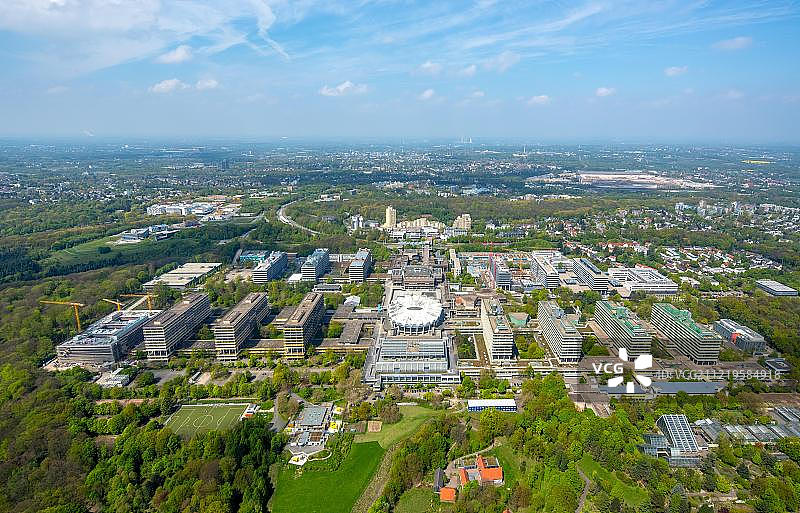 波鸿大学校园，德国北莱茵-威斯特法伦州鲁尔区图片素材