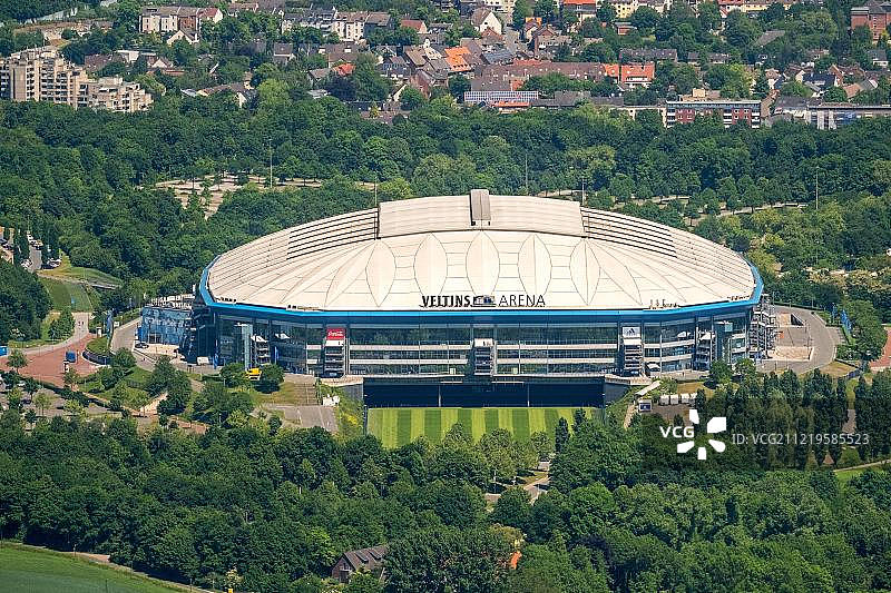 费尔廷斯竞技场：沙尔克体育场，德甲体育场，沙尔克球场，位于德国北莱茵-威斯特法伦州盖尔森基兴图片素材