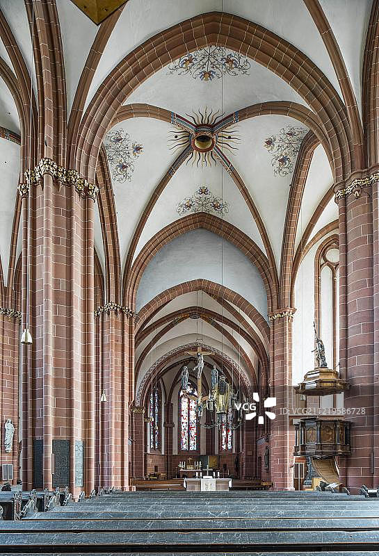 韦茨拉尔大教堂内部，韦茨拉尔，黑森州，德国，欧洲图片素材