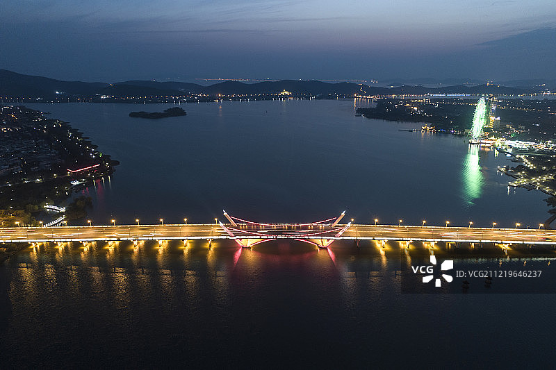 无锡 蠡湖大桥 夜景航拍图片素材
