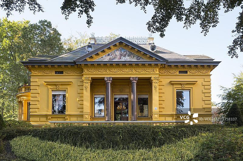 德国梅克伦堡-前波美拉尼亚州乌瑟多姆岛黑灵斯多夫奥克斯勒别墅图片素材