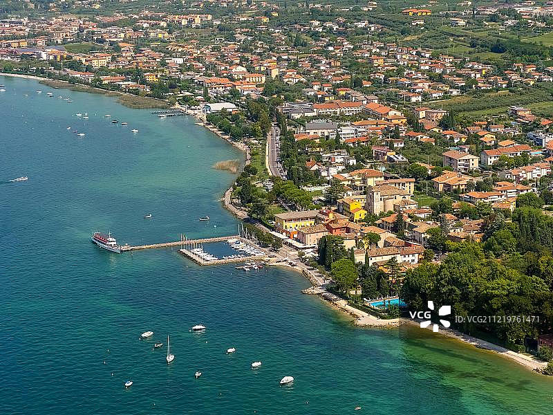 意大利威尼托加尔达湖巴多利诺图片素材