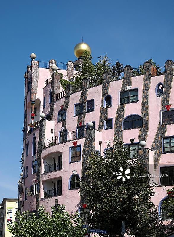 德国马格德堡绿色城堡图片素材