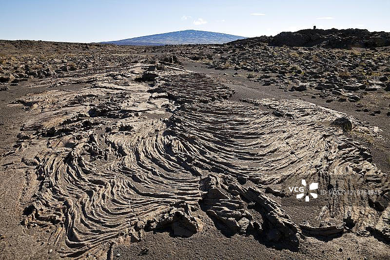 冰岛盾状火山凝固绳状熔岩图片素材