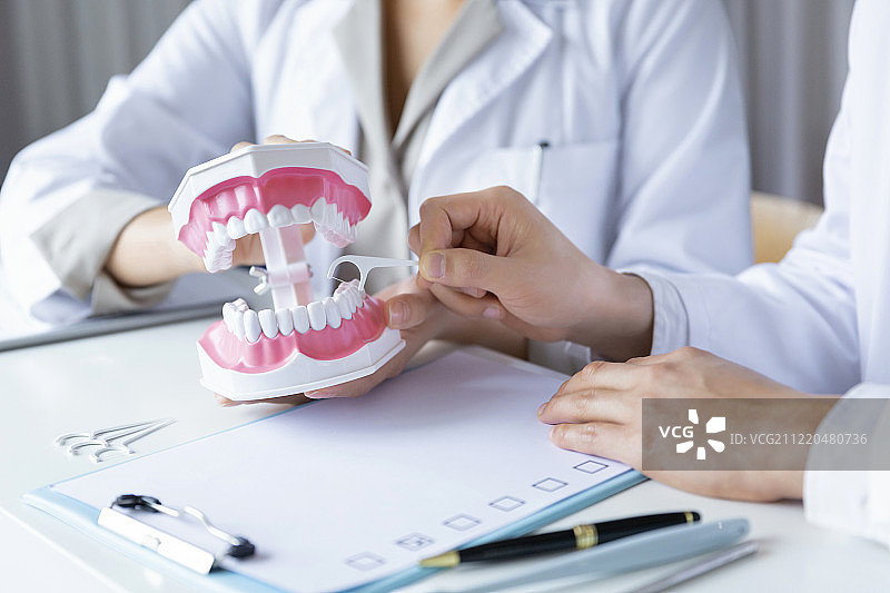 研究科学家概念，技术人员在实验室工作 046图片素材