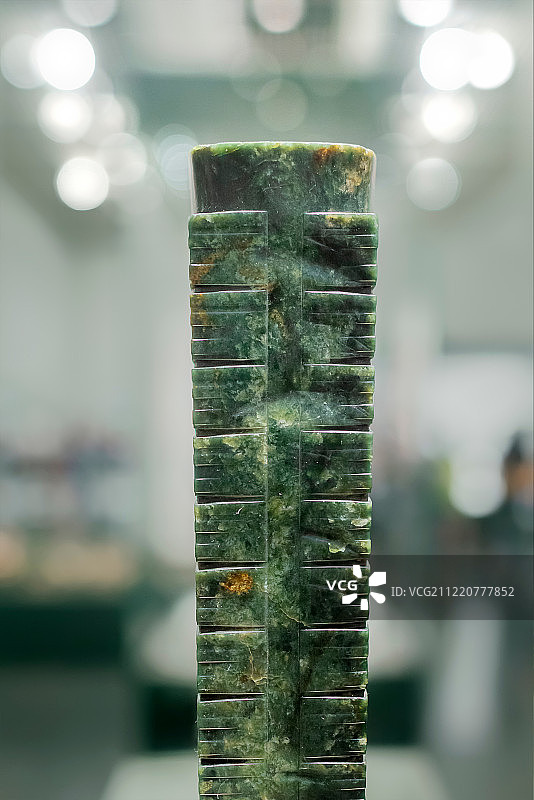 中国国家博物馆藏良渚文化时期高节玉琮图片素材