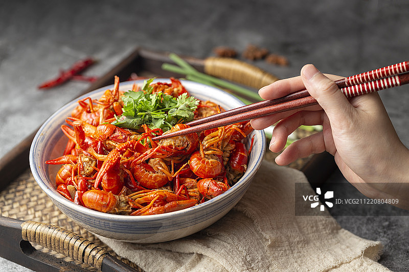 街头小吃麻辣小龙虾图片素材