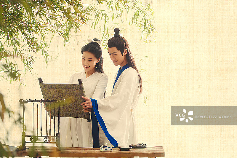 古装情侣图片素材