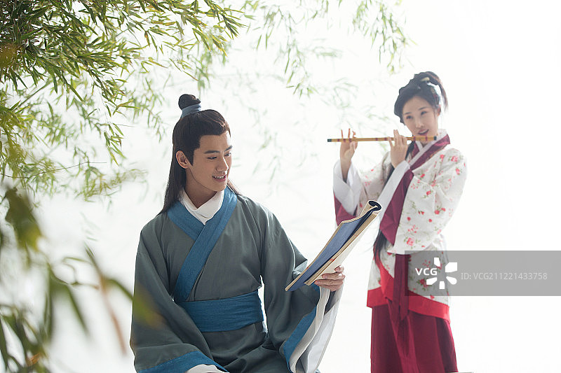 古装情侣图片素材