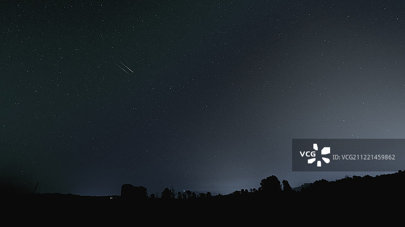 英仙座流星雨图片素材