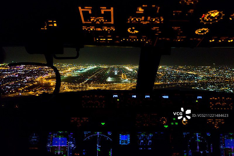 迪拜机场灯光图片素材