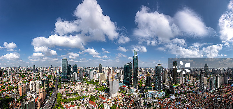 上海静安区商务地标建筑图片素材