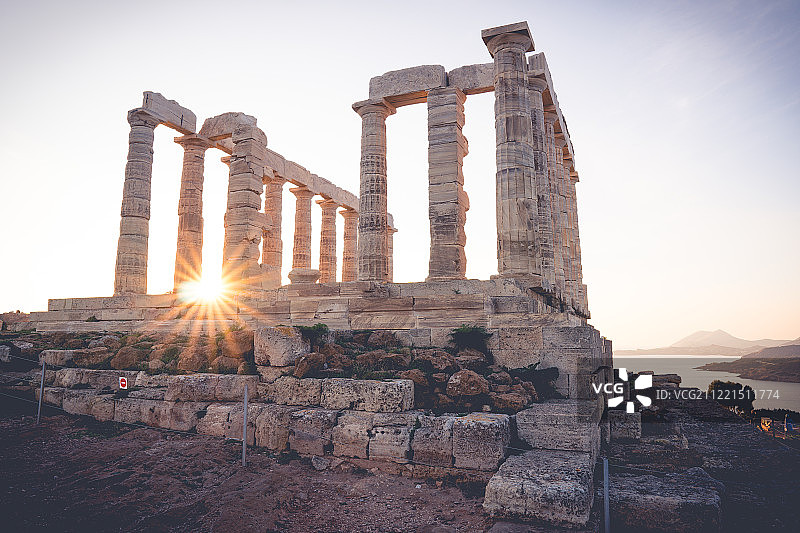 日出时分的海神波塞冬神庙图片素材