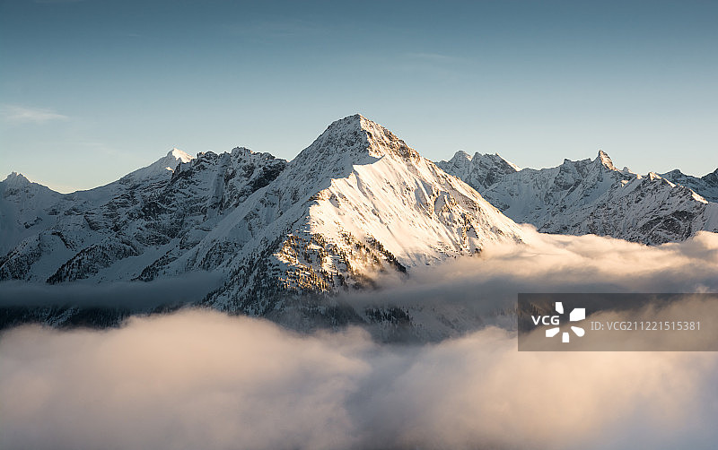 山间日落图片素材