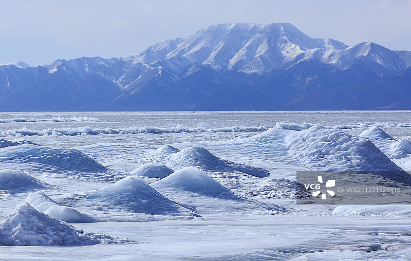 库苏古尔湖的冬日风光，蒙古图片素材