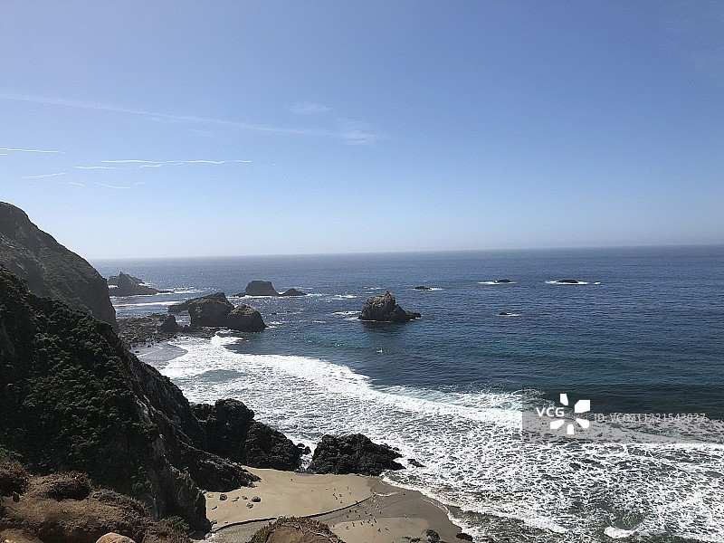 在前往加州1号公路大苏尔的路上图片素材