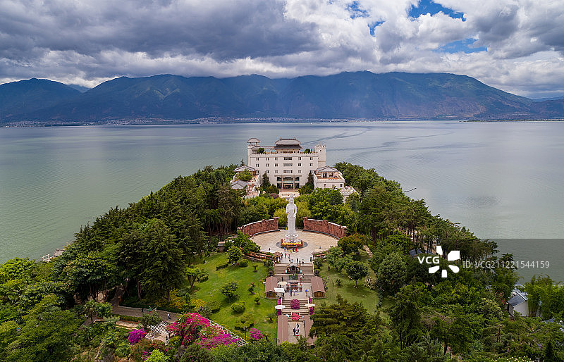 航拍大理洱海景区图片素材