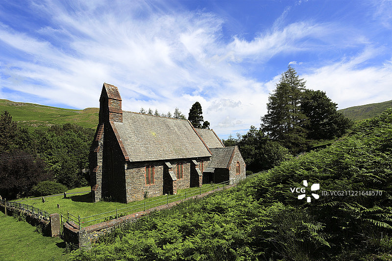 夏季圣彼得教堂景色，马丁代尔，湖区国家公园图片素材