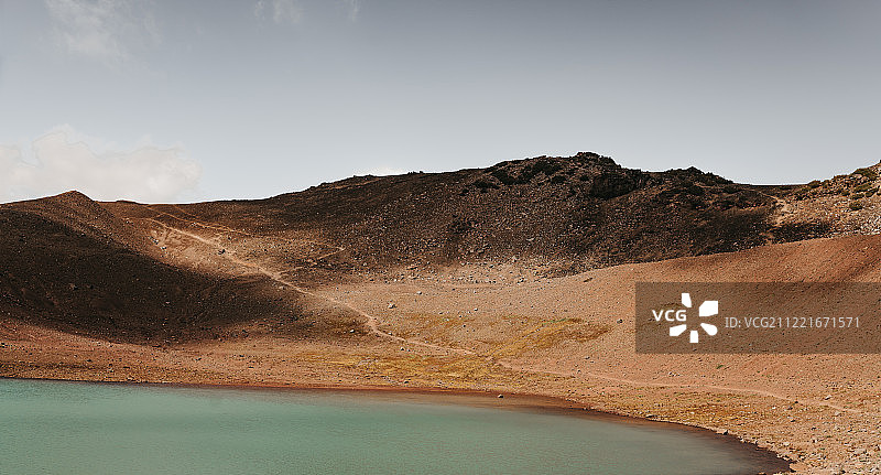 阿尔卑斯湖弯图片素材