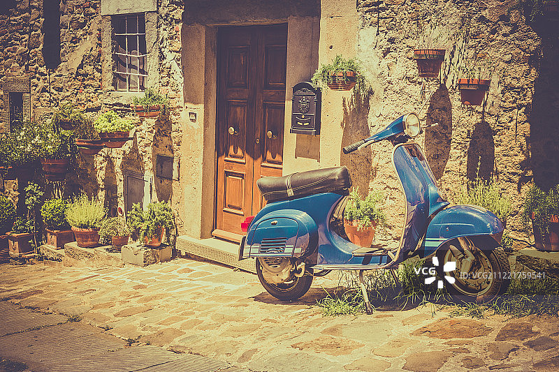 托斯卡纳的滑板车图片素材