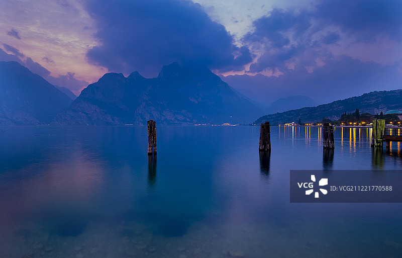 加尔达里瓦图片素材