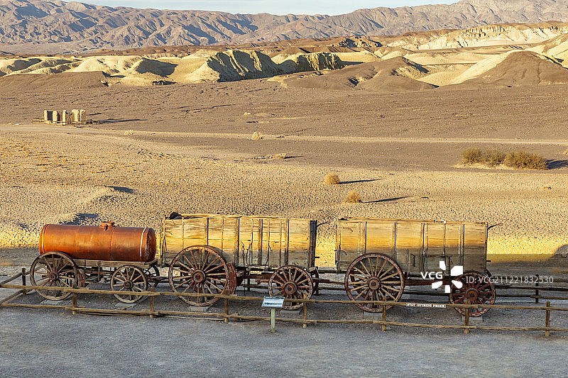 加州死亡谷国家公园哈莫尼硼砂厂图片素材
